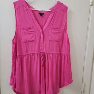 NWOT Torrid Dressy Tank